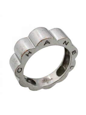 Chanel Ring Camellia Profile 18k White Gold